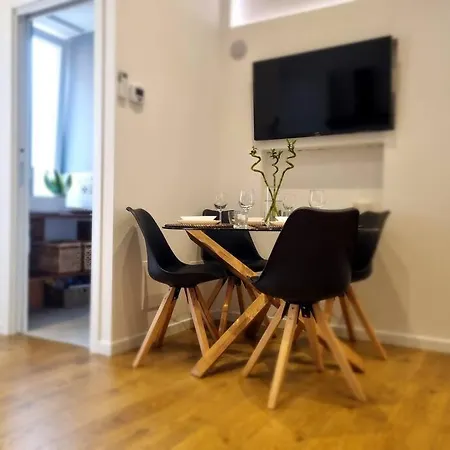 Dreamhouse Apartment *